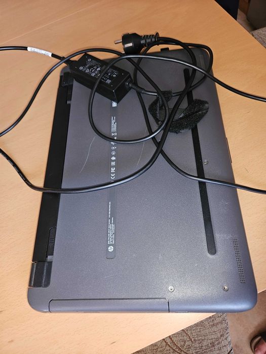 Продавам Laptop HP 250 G5