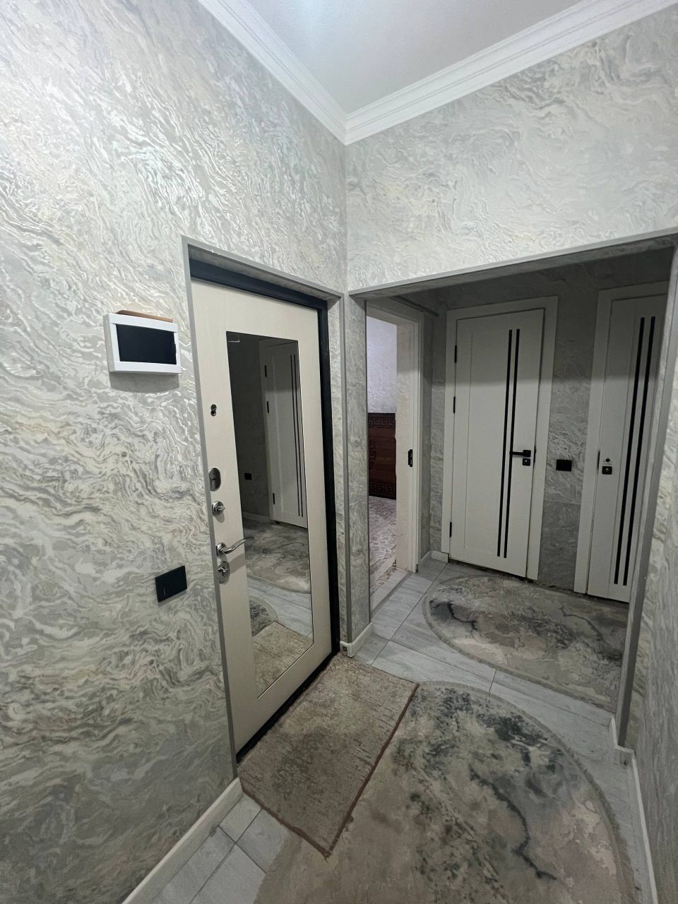 Продаю 2 ком квартира на 1 этаже 5 этажного дома. Тузель 3