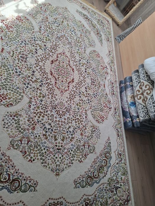 Ковёр 190×300 см.