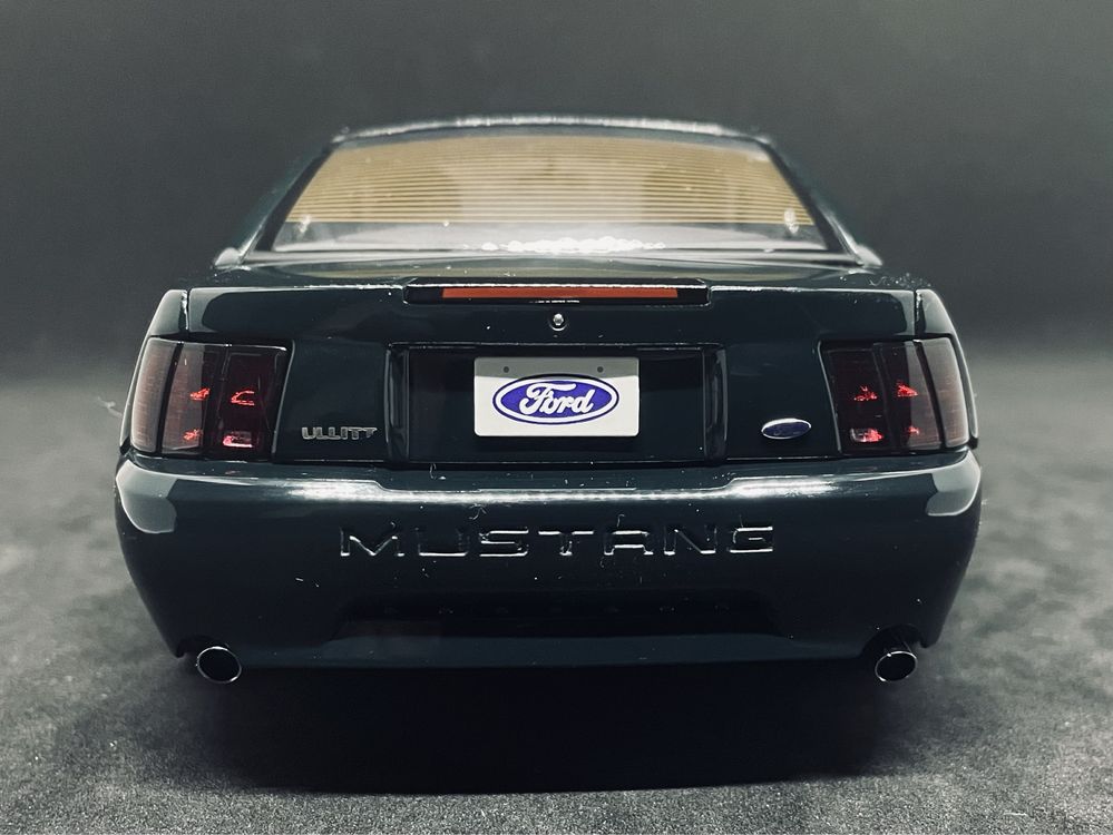 Macheta Ford Mustang GT, Autoart, 1:18