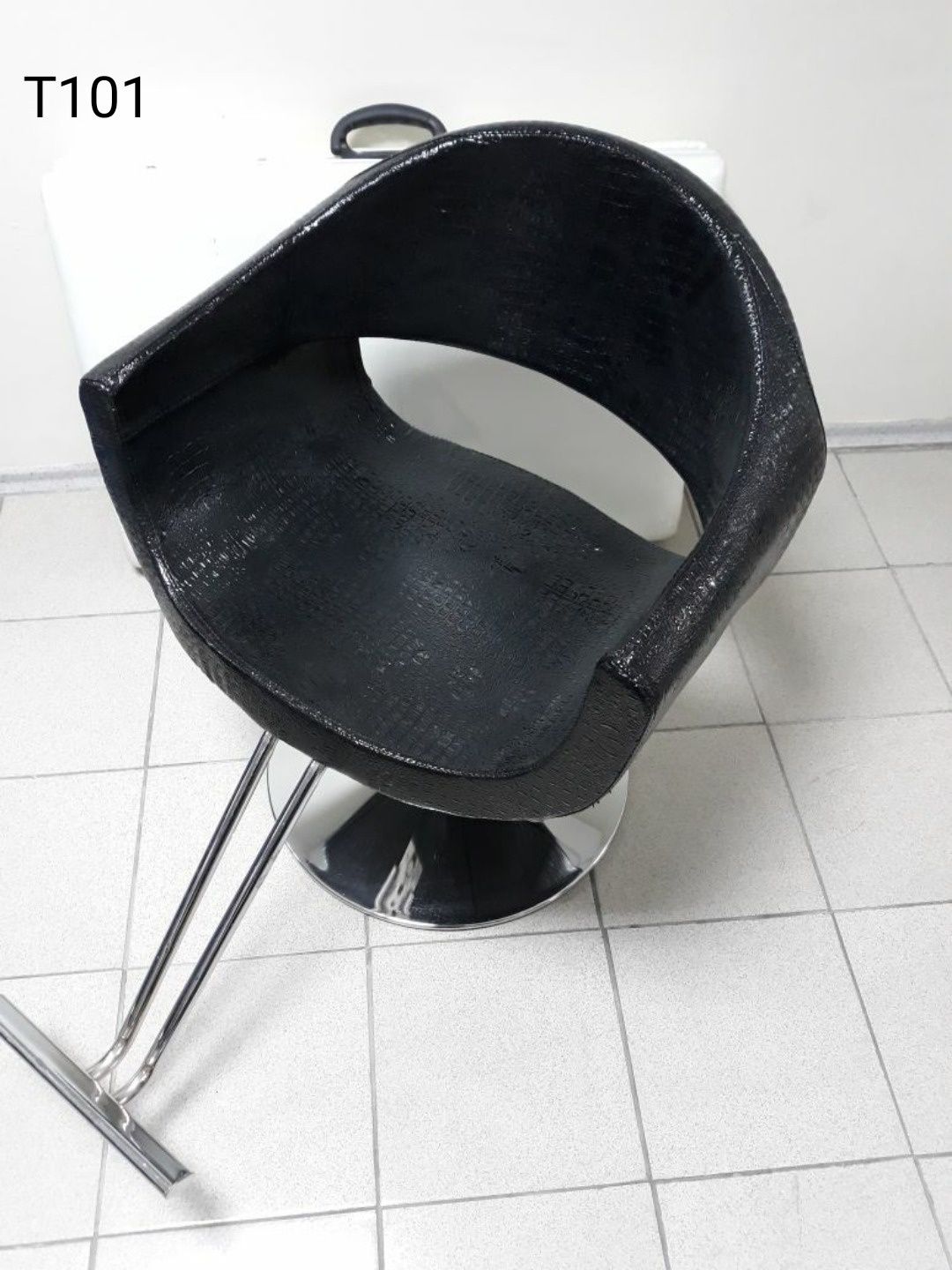 Парикмахерские кресла