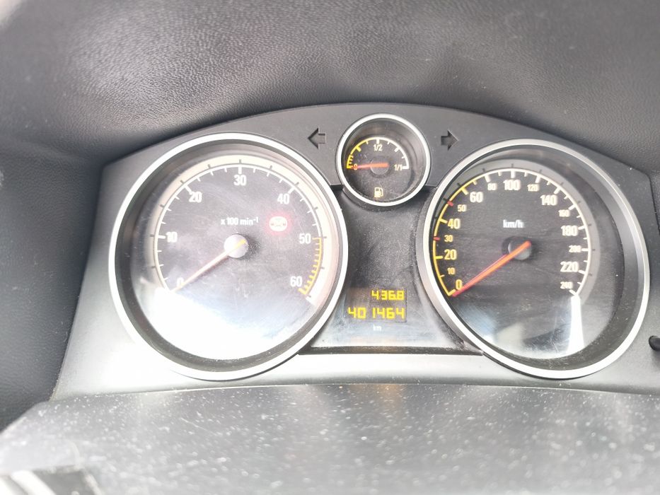 Opel Astra 1.9 CDTI