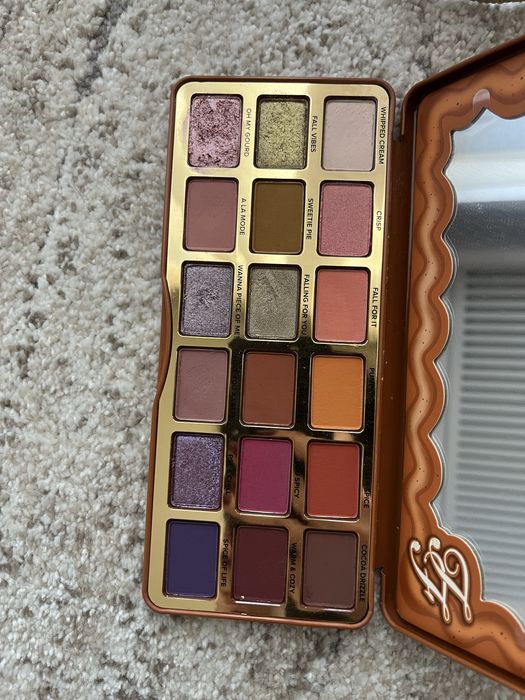 Too faced pumpkin spice