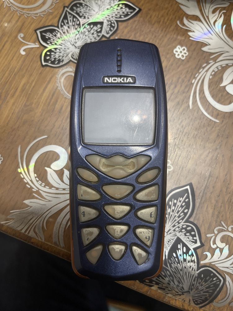 Nokia 3510i functional+ incarcator