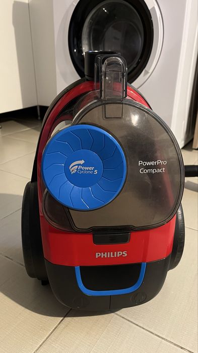 Aspirator fara sac Philips PowerPro Compact Cyclone 5