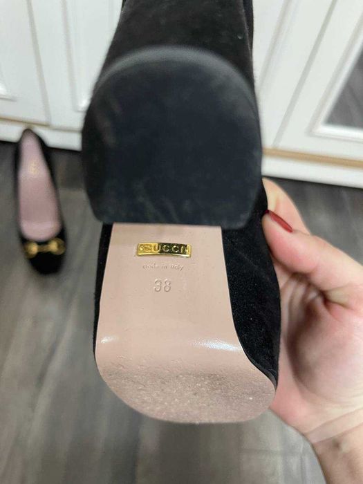 Замшевые туфли Gucci