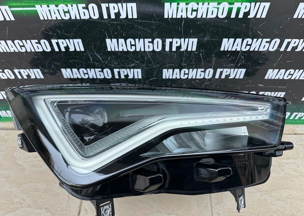 Фар far десен фарове за Сеат Атека Seat Ateca фейс