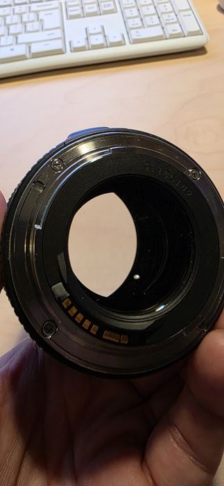 Obiectiv Canon EF 85mm f/1.8 USM pentru Canon EF