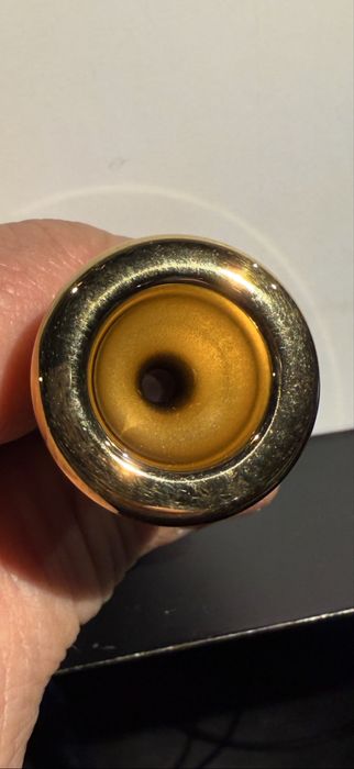Mustiuc trompetă Lotus 3L B