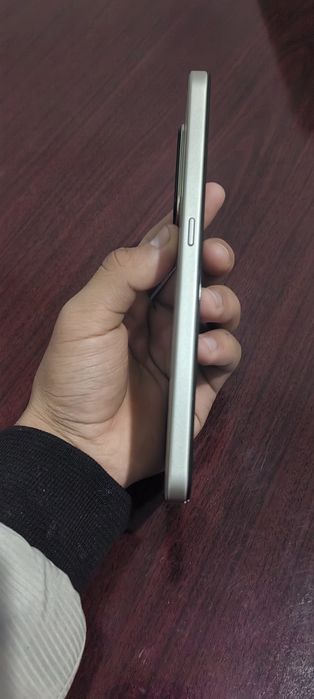 Telefon sotiladi Honor x7D yangi