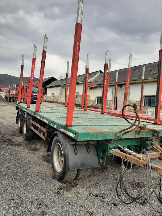 Vand Remorca transport lemn 3 axe