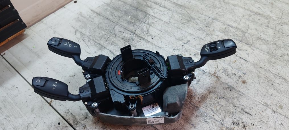 Maneta semnalizare banda spira Air bag BMW E60 E61 200lei