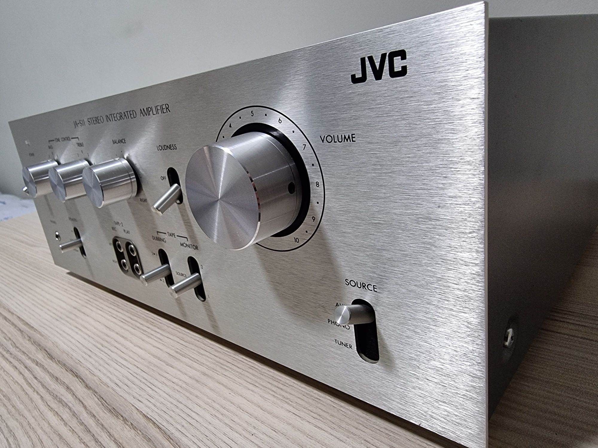 JVC JA-S 11 транзисторен стерео усилвател