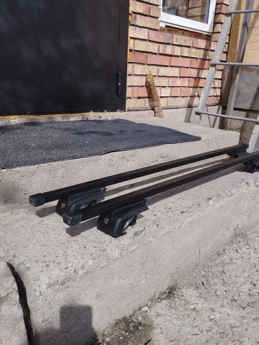 Продам универсальные рейлинги