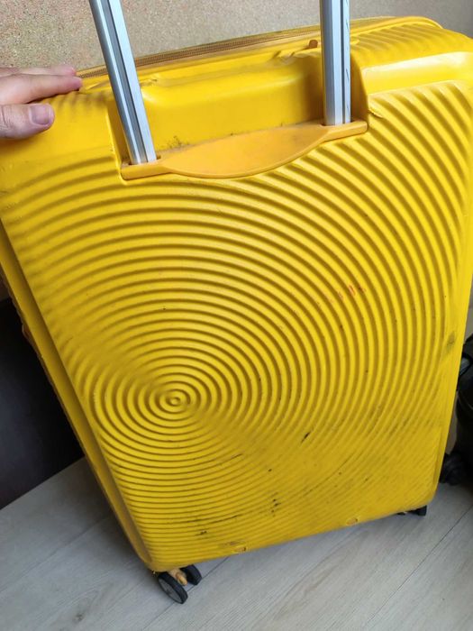 Trolere geamantan cala American Tourister mare cu 4 roti, Polyester