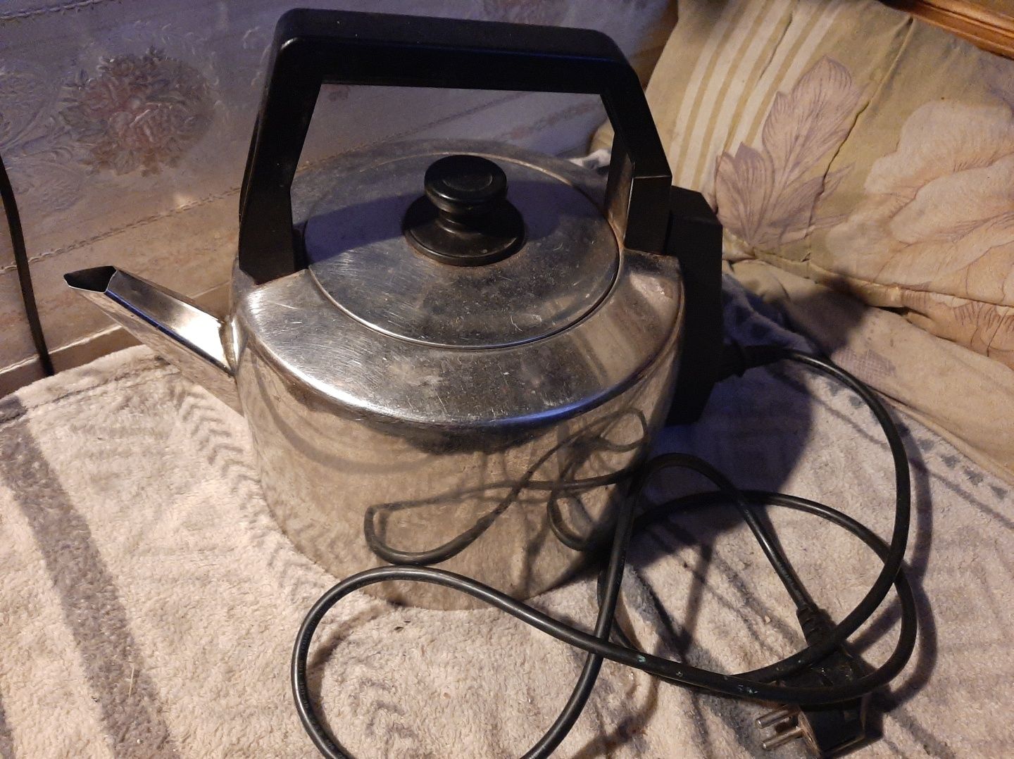Ceainic electric inox