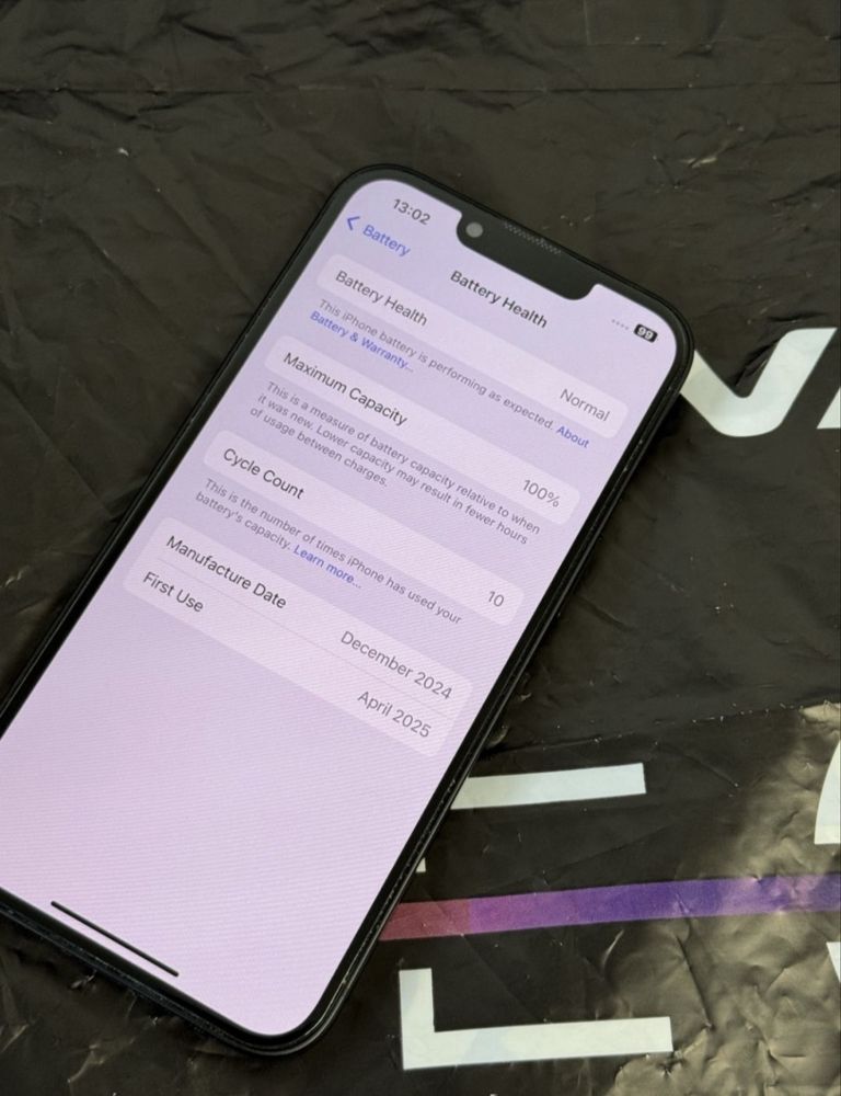 КАТО НОВ 128GB iPhone 16e wallet Гаранция от Vivacom до 2027 Black