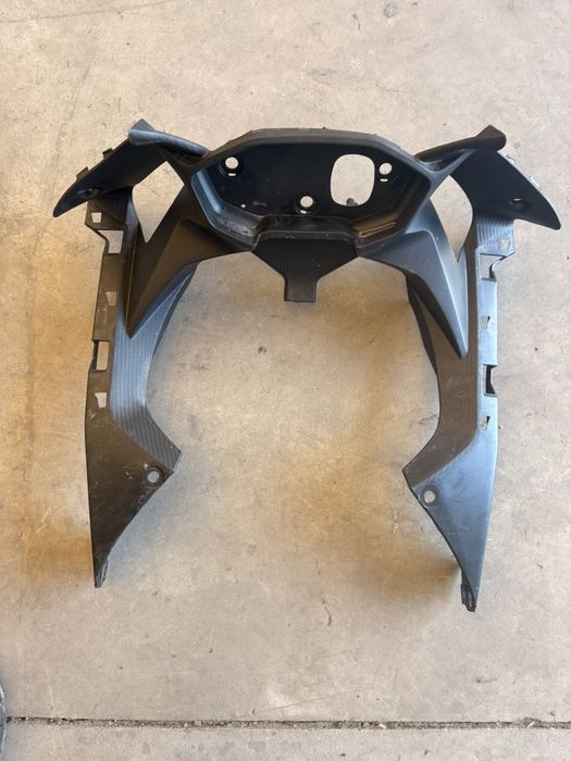 Piese Honda CBR 500 RA 2105-2019 ( rezervor; carene; capace motor)