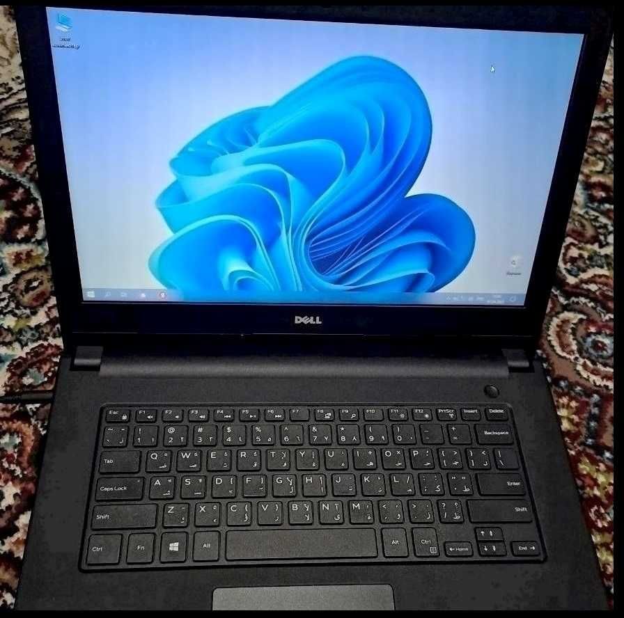 Ноутбук Dell i7 в рабочем состояние