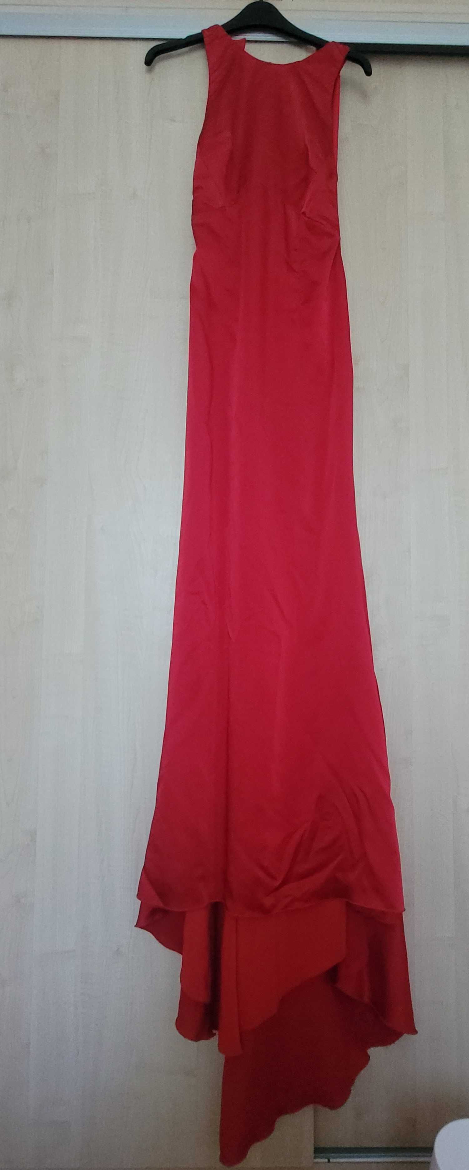 Rochie eleganta cu trena