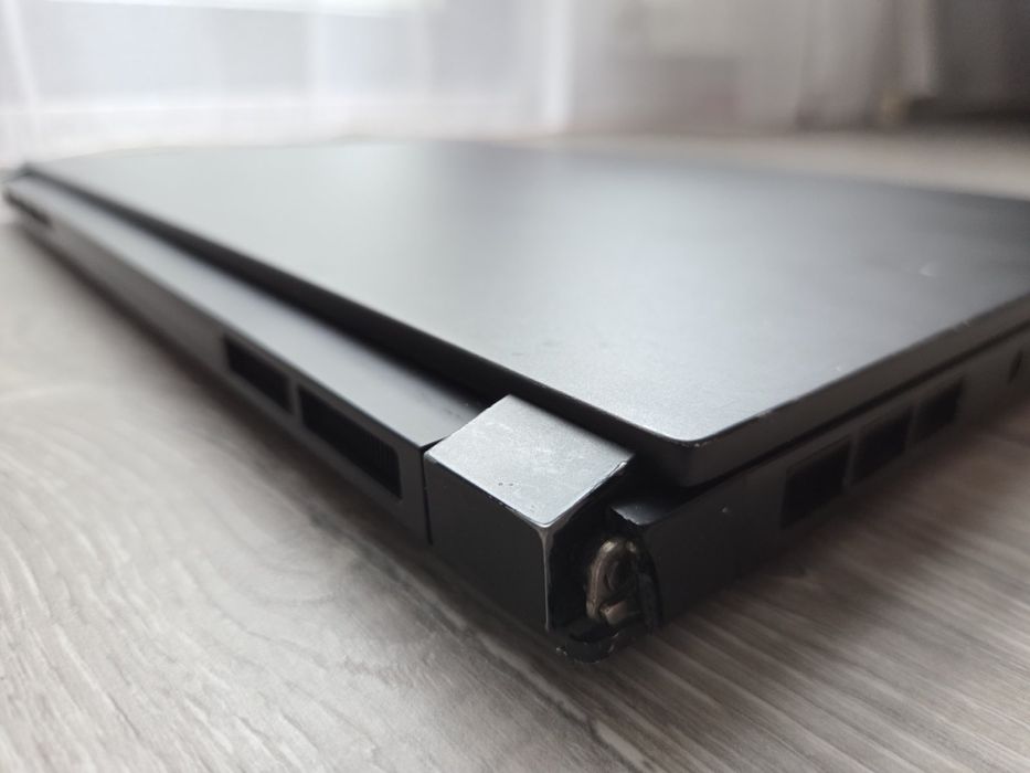 MSI GS66 i7 11800H / RTX 3080 / 32GB Ram / 2 TB SSD