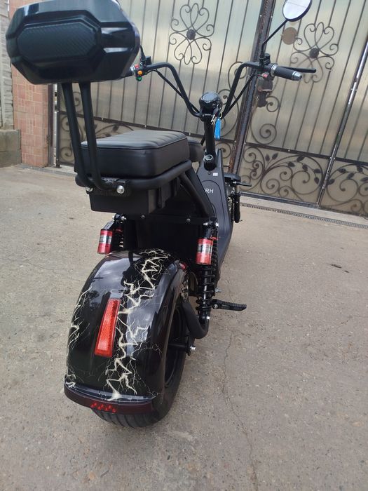 Scuter electric, moped jrh