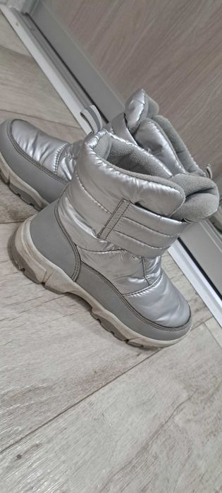 Продам сапоги зимние на девочку