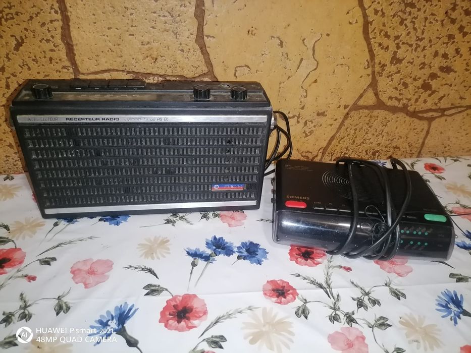 Radio Gloria 3 functional + 2 receptoare R1014 și altul