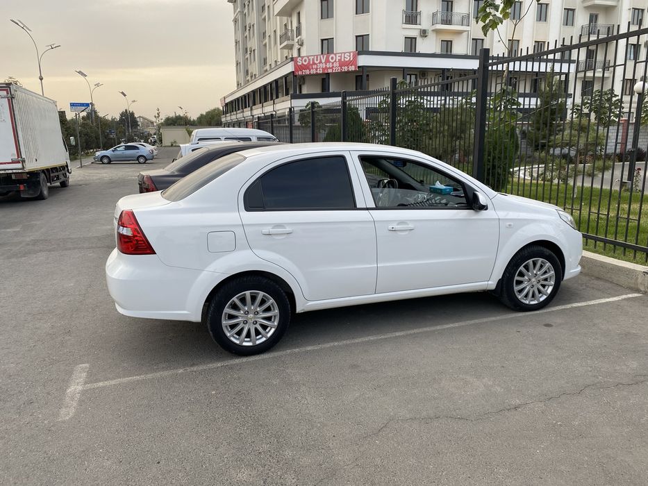 Nexia3 Ravon avtomat sotiladi