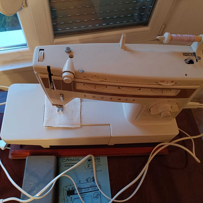 Шевна машина Лучник Финес 884, нова, електрическа