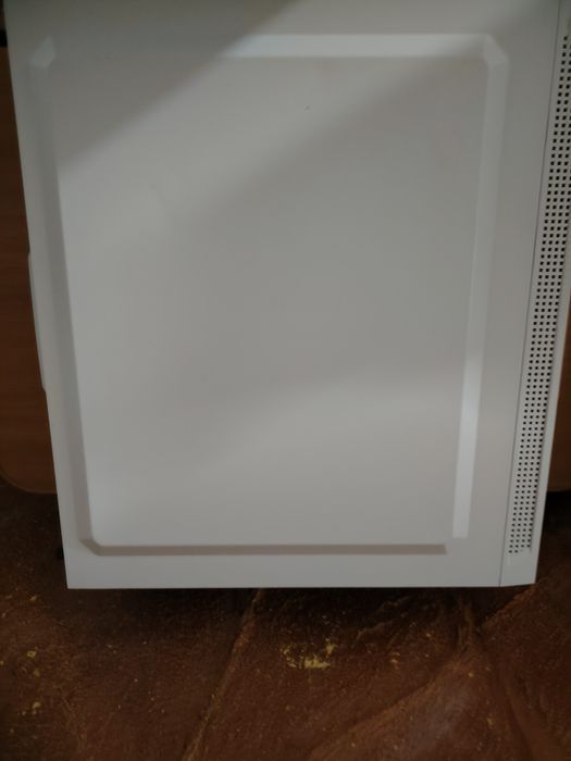 Se vinde kit procesor cooler și carcasa