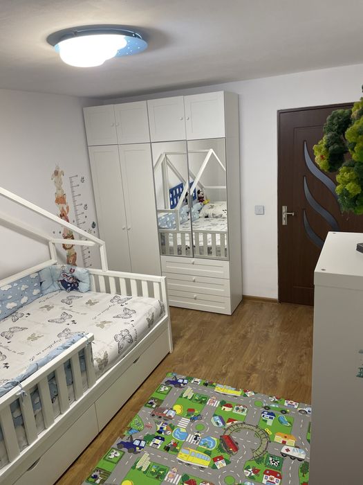 Persoana fizica, vând casă tip duplex