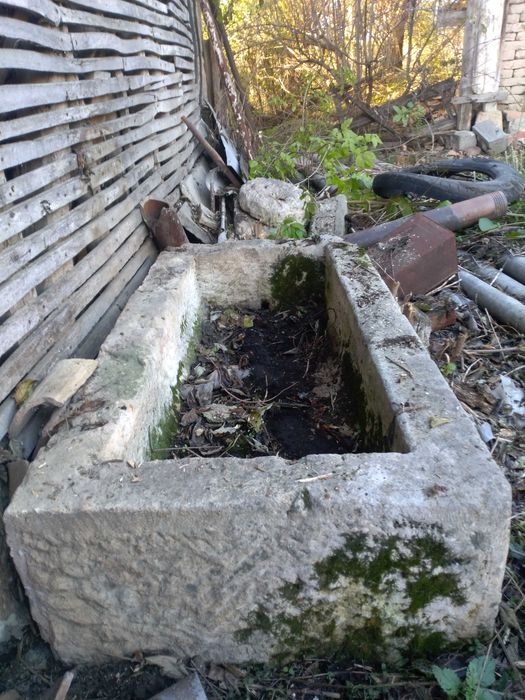 Каменно корито голямо