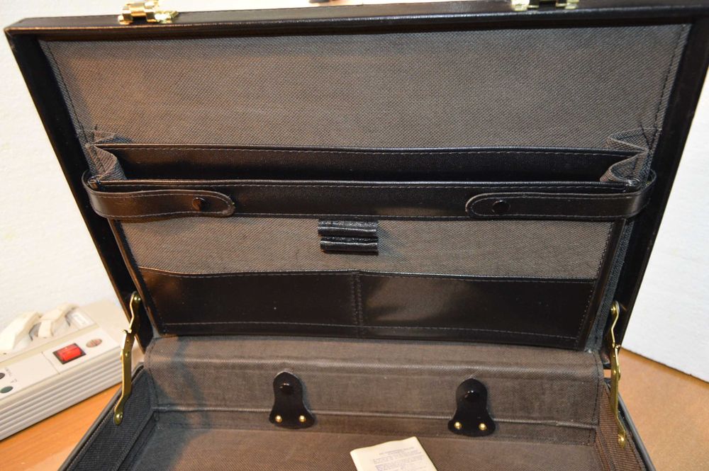 Servieta diplomat(noua-nefolosita)