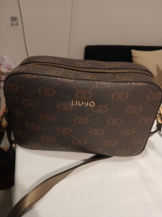 Чанта Liu Jo с аксесоар сърце