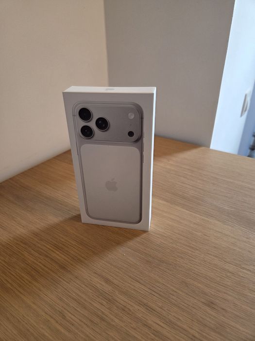 iPhone 17 pro max, 256 gb, Silver, sigilat/neactivat