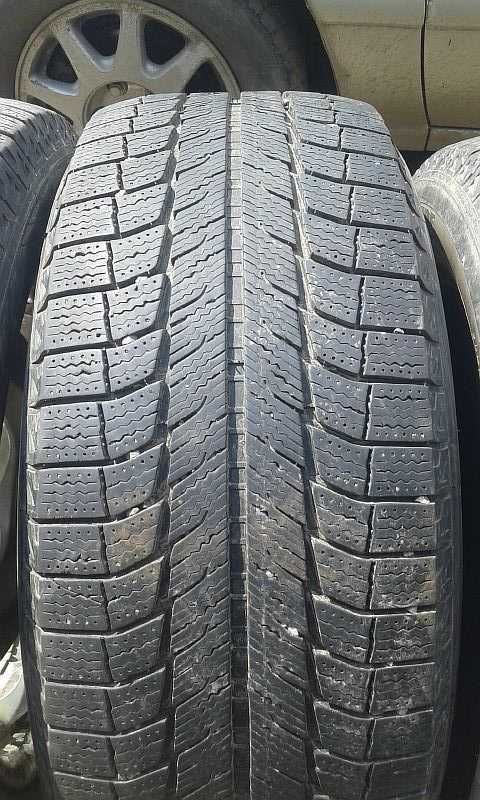 Шины 255/55 R18 - "Michelin Latitude X-Ice Xi2" (США), липучки.