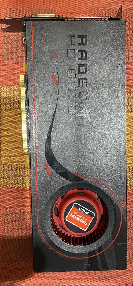 Placa Video Amd hd6870