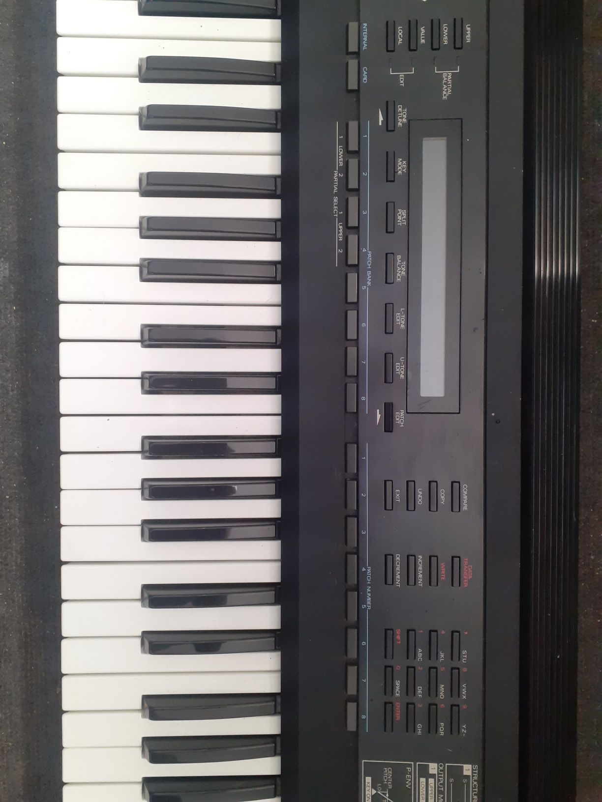 Roland D 50 impecabil