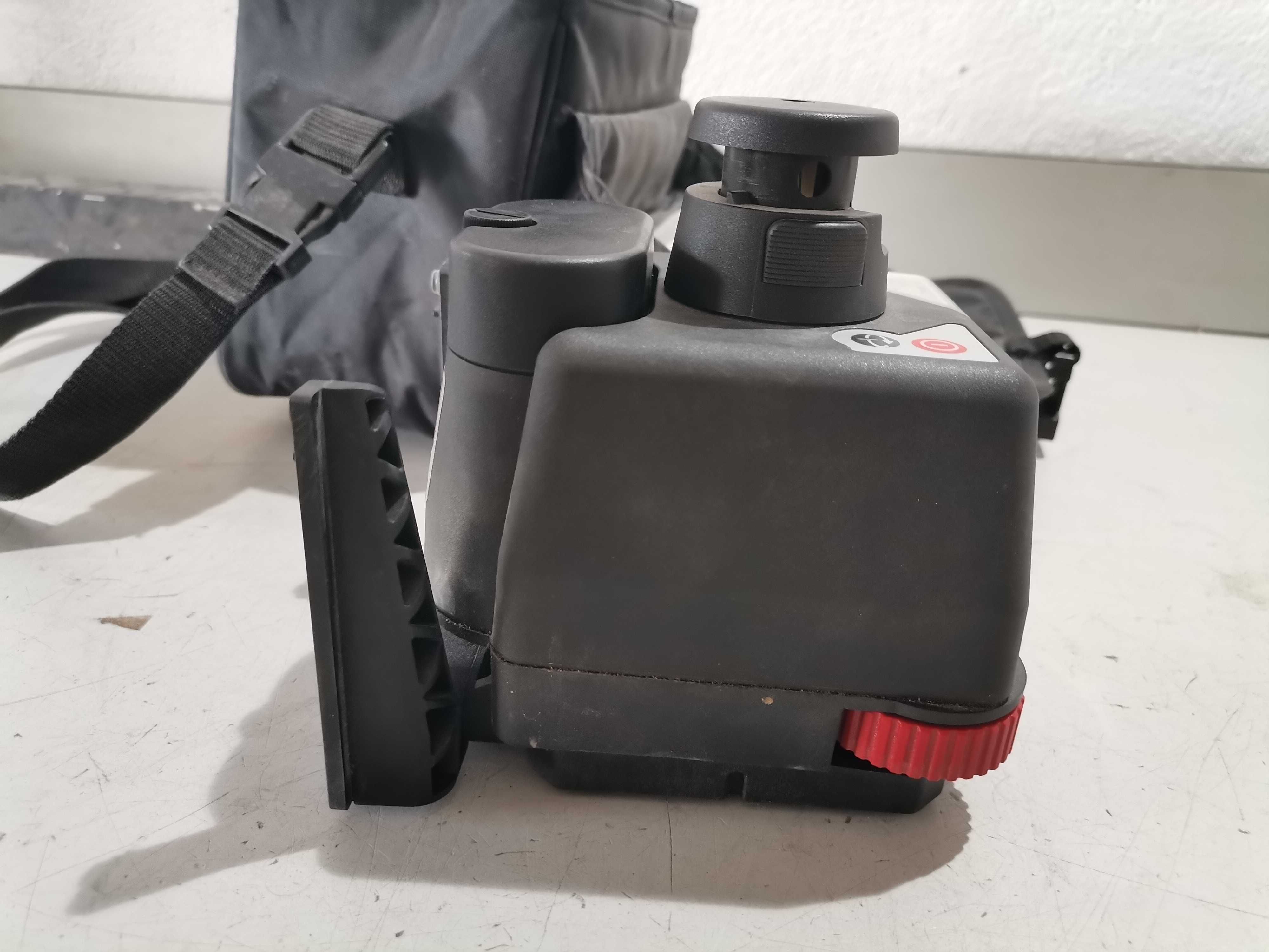 Лазерен нивелир Bosch BL 40 VHR