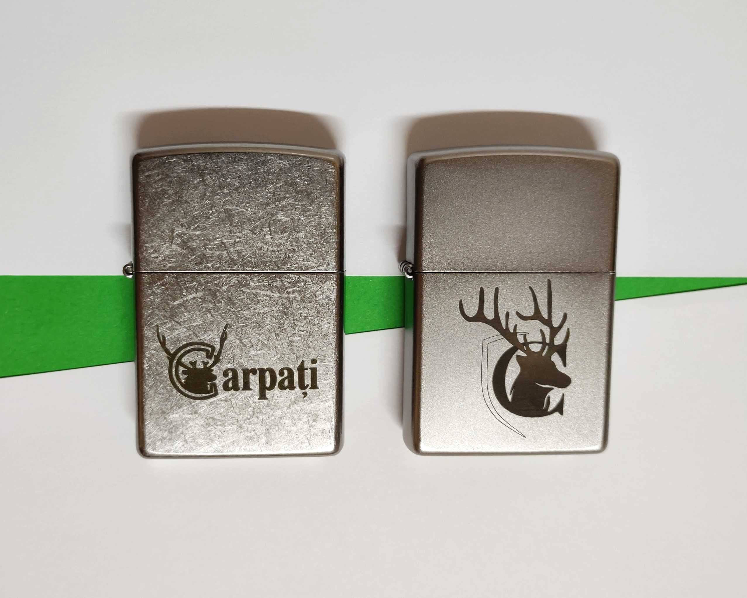 Brichetă Zippo nouă în cutie gravură Carpați – 2 modele