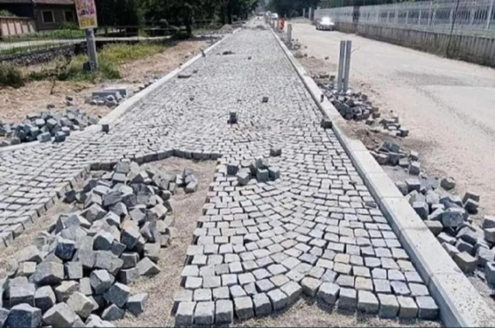 Piatra cubica noua, ma deplasez in toate județele