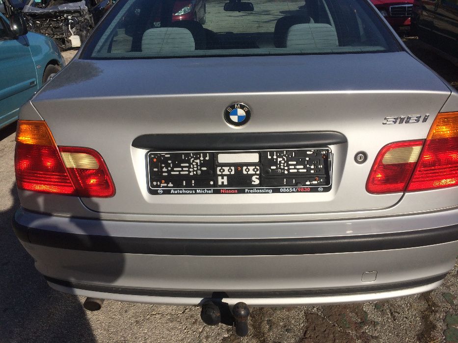 BMW 318 E46 118к.с. на части