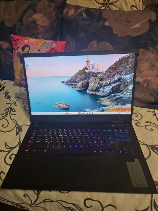 Hp omen 17-ck i9 13900HX 2tb 32gb rtx4090