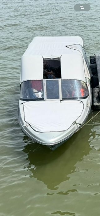 De vanzare corsar bowrider 700+mtor 150cp + peridoc