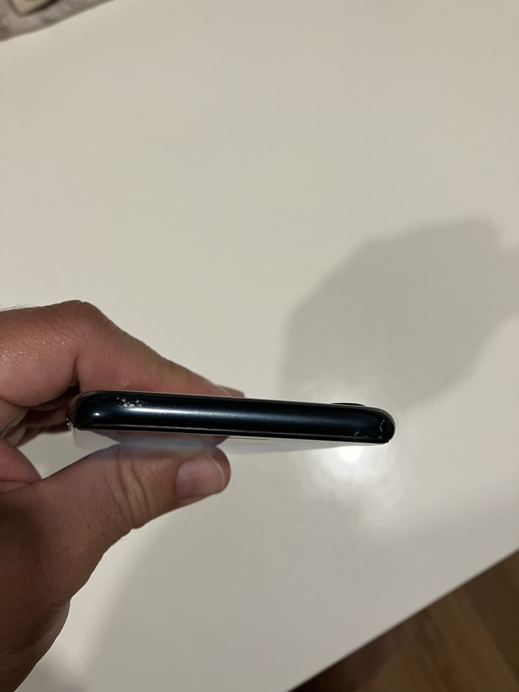 Iphone se 2022 128gb black