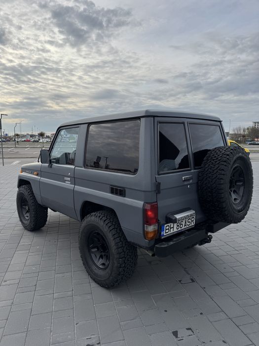 Toyota Land Cruiser J70 2.4 turbo diesel, 4x4