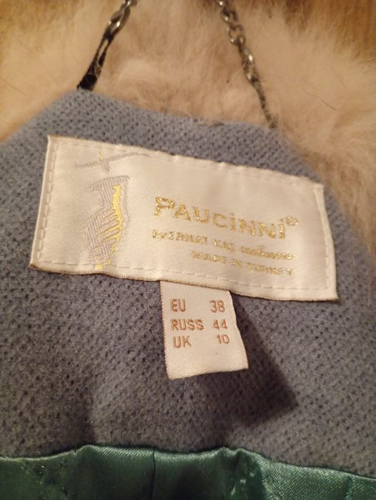 Vând palton de dama de lana casmir