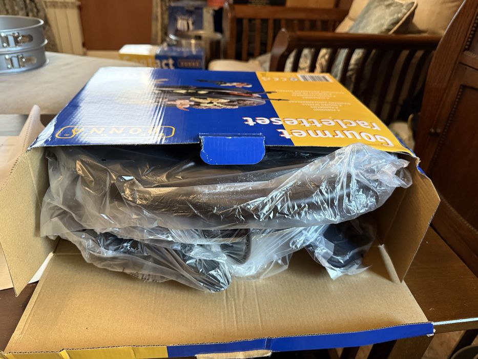 Gourmet Raclette Set (за 8 души) – ЧИСТО НОВ