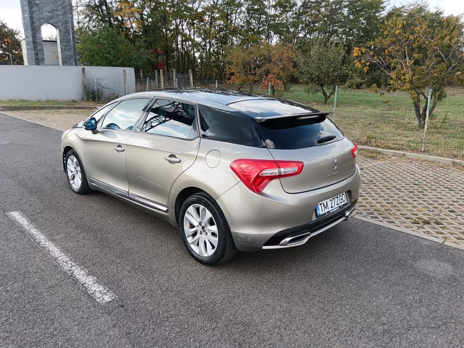 Vând Citroen DS5
